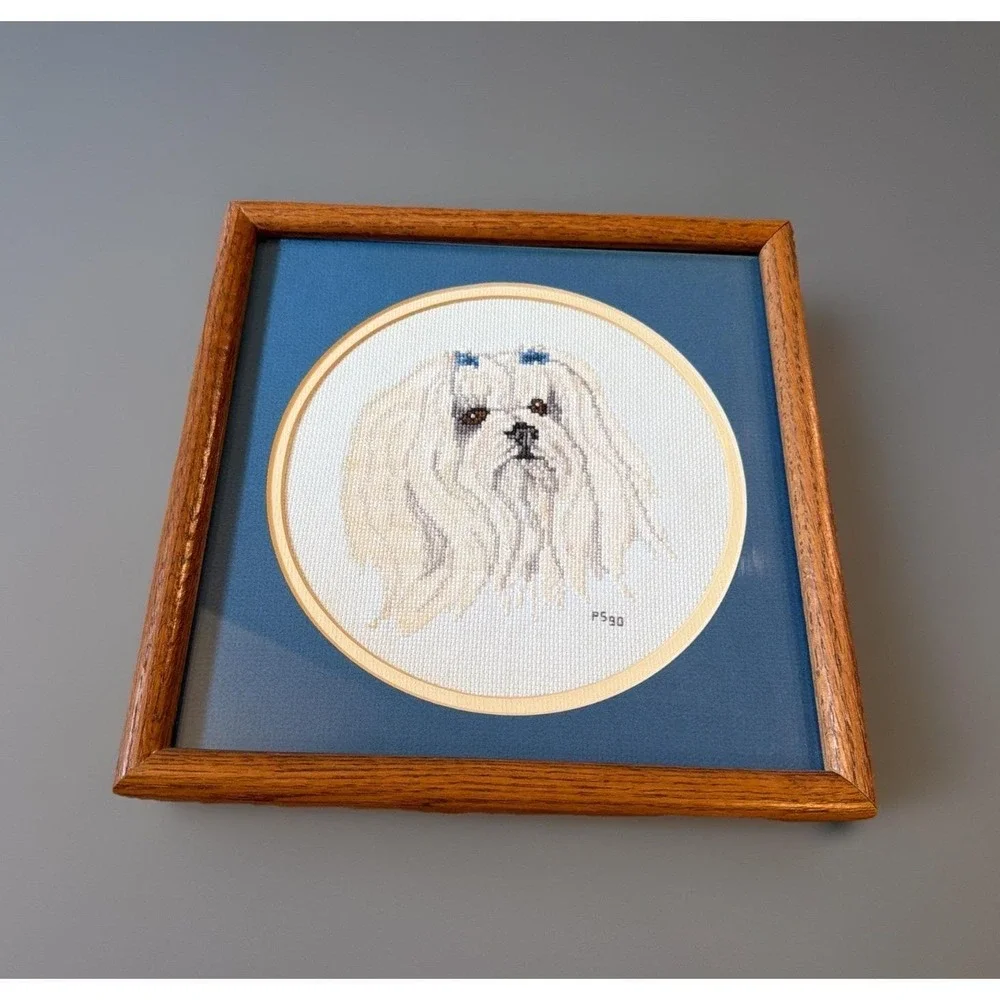 Vtg Framed Maltese Dog Needlepoint Cross Stitch Wall Art Handmade Pet Portrait
